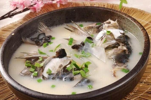 砂鍋魚頭 砂鍋魚頭