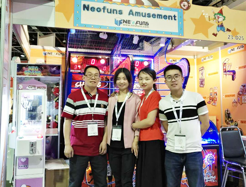 立而方迪拜展現(xiàn)場(chǎng)