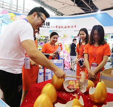 游樂設備種類繁多，可剪刀機等設備安全問題得到重視嗎？