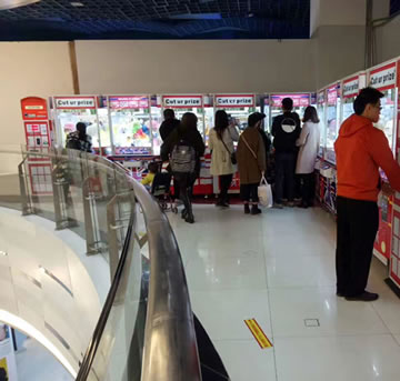 廠家直銷剪刀機(jī),商場(chǎng)超市剪刀手娃娃機(jī)