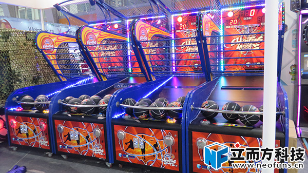 立而方兒童籃球機(jī)