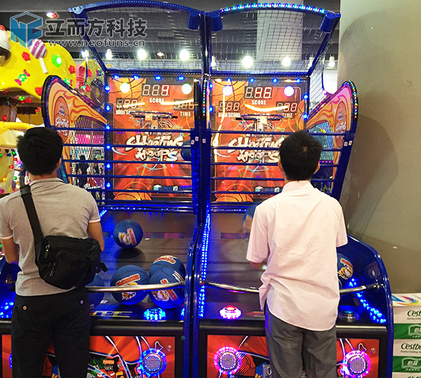 立而方籃球機(jī)批發(fā)