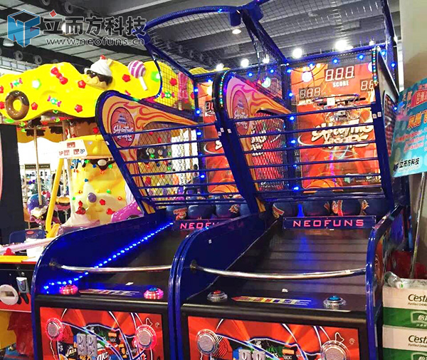 立而方籃球機(jī)定制