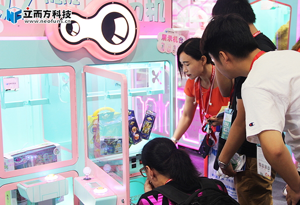 立而方雙人剪刀機迷你版