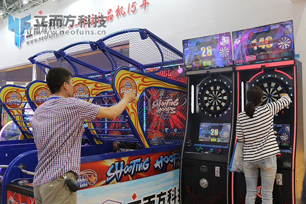 立而方風(fēng)馳飛鏢 立而方風(fēng)馳飛鏢