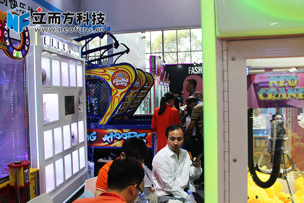 立而方籃球機 立而方籃球機