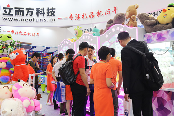 立而方禮品機(jī)廠家