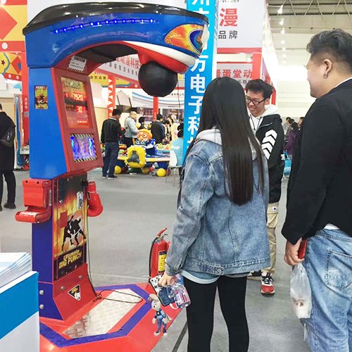 立而方龍拳可樂機 立而方龍拳可樂機