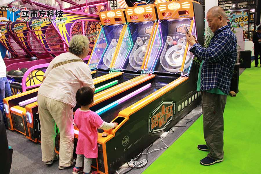 立而方保齡球游戲機 立而方保齡球游戲機