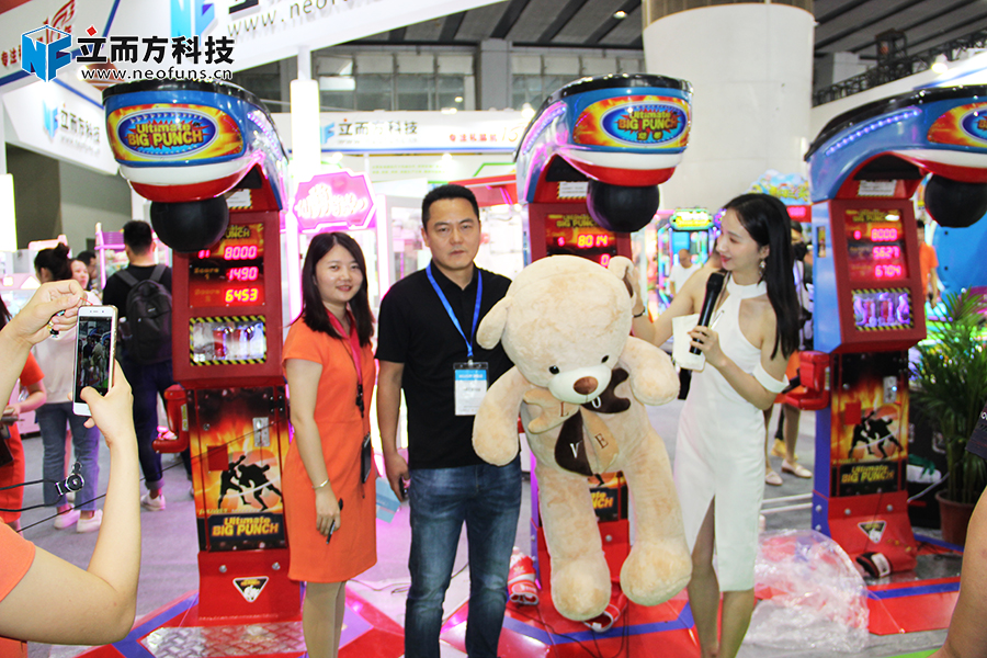 立而方龍拳機 立而方龍拳機