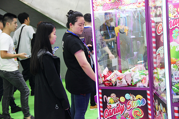 立而方糖果娃娃機(jī)