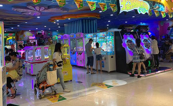 自動(dòng)夾娃娃機(jī) 自動(dòng)夾娃娃機(jī)