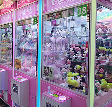 抓娃娃機(jī)廠家：動漫IP怎樣表現(xiàn)在場所的價值？—立而方