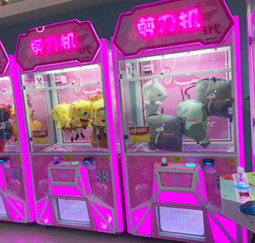 萌芽階段的二爪抓娃娃機(jī)，是否能夠頂替三爪娃娃機(jī)成為新風(fēng)口？-立而方資訊