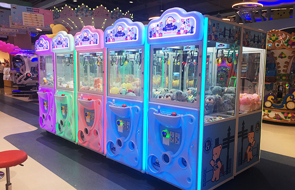 立而方抓娃娃機 立而方抓娃娃機