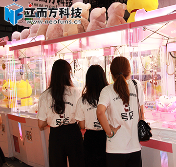 立而方抓娃娃機(jī)搭載的高通，攜手聯(lián)通讓新零售再提速