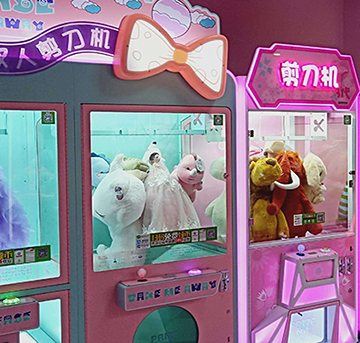 抓娃娃機(jī)的初期發(fā)展史：讓人一上手就停不下來(lái)—立而方資訊