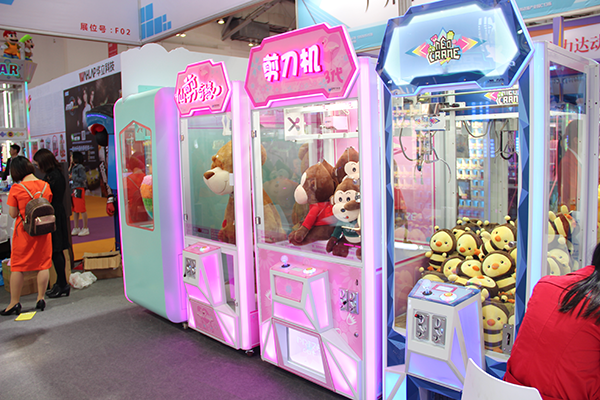 娃娃機(jī) 娃娃機(jī)