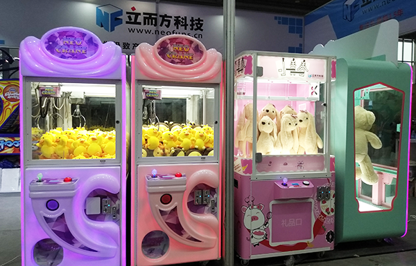 娃娃機(jī)抓<a href='/wwj.htm' class='keys' title='點(diǎn)擊查看關(guān)于娃娃機(jī)的相關(guān)信息' target='_blank'>娃娃機(jī)</a> 娃娃機(jī)抓娃娃機(jī)
