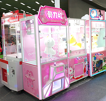 【立而方】娃娃機技巧實戰(zhàn)經(jīng)驗——娃娃機老板剛補完貨的時候是最容易的！