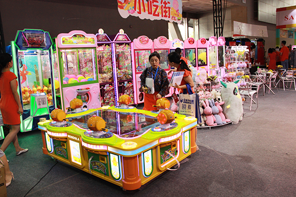 娃娃機(jī)釣魚機(jī) <a href='/wwj.htm' class='keys' title='點(diǎn)擊查看關(guān)于娃娃機(jī)的相關(guān)信息' target='_blank'>娃娃機(jī)</a>釣魚機(jī)