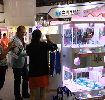 【立而方】卷土重來的抓娃娃機，這些運營模式讓我眼前一亮