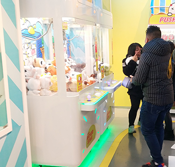 中關(guān)村青年吸貓成癮，「抓貓娃娃機」竟成新型鴉片-立而方資訊