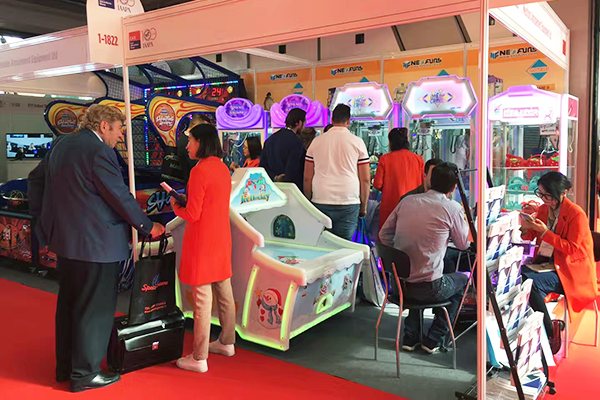 立而方抓娃娃機(jī) 立而方抓娃娃機(jī)