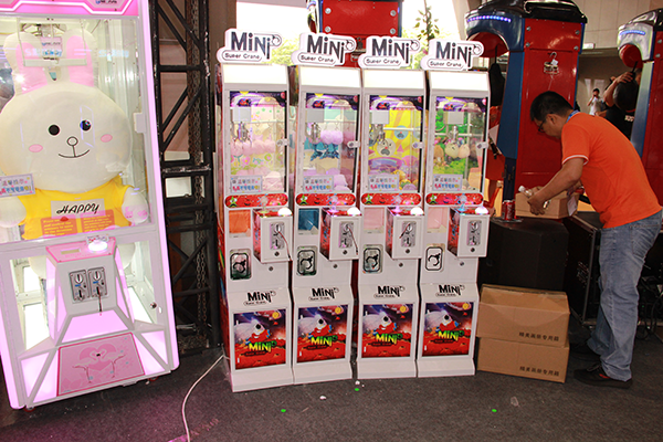 迷你娃娃機(jī) 迷你娃娃機(jī)