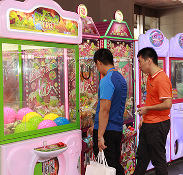 【立而方】經(jīng)營娃娃機虧慘了？來看看娃娃機大國日本怎么經(jīng)營！