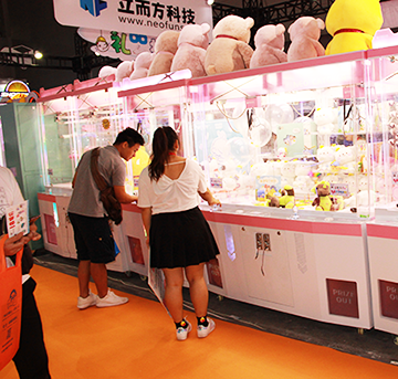 【立而方】娃娃機為什么這么賺錢，那是因為可以給玩家?guī)磉@個！