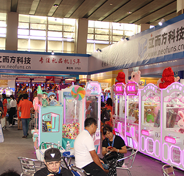 【立而方】新款網(wǎng)紅娃娃機正式銷售，純自然概率加幾十種玩法