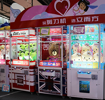 【立而方】娃娃機(jī)有什么樣的一種魔力讓玩家和資本都為之瘋狂？