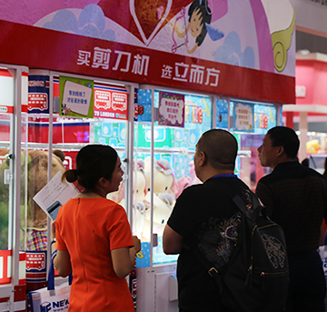 【立而方】娃娃機(jī)投資之路：選擇什么樣的禮品最能賺錢(qián)？