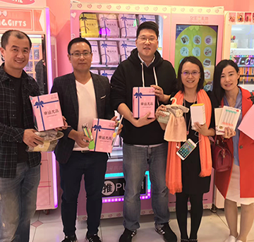 【立而方】線上娃娃機(jī)的初次試探，打造線上游樂(lè)場(chǎng)平臺(tái)