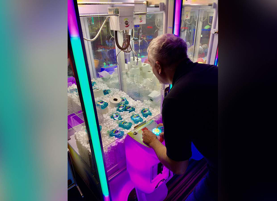 洗手液娃娃機 洗手液<a href='/wwj.htm' class='keys' title='點擊查看關(guān)于娃娃機的相關(guān)信息' target='_blank'>娃娃機</a>