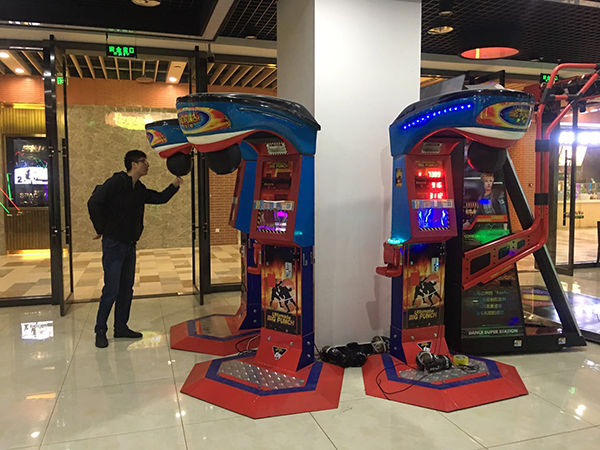 立而方龍拳機 立而方龍拳機