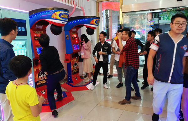 立而方龍拳可樂機(jī) 立而方龍拳可樂機(jī)