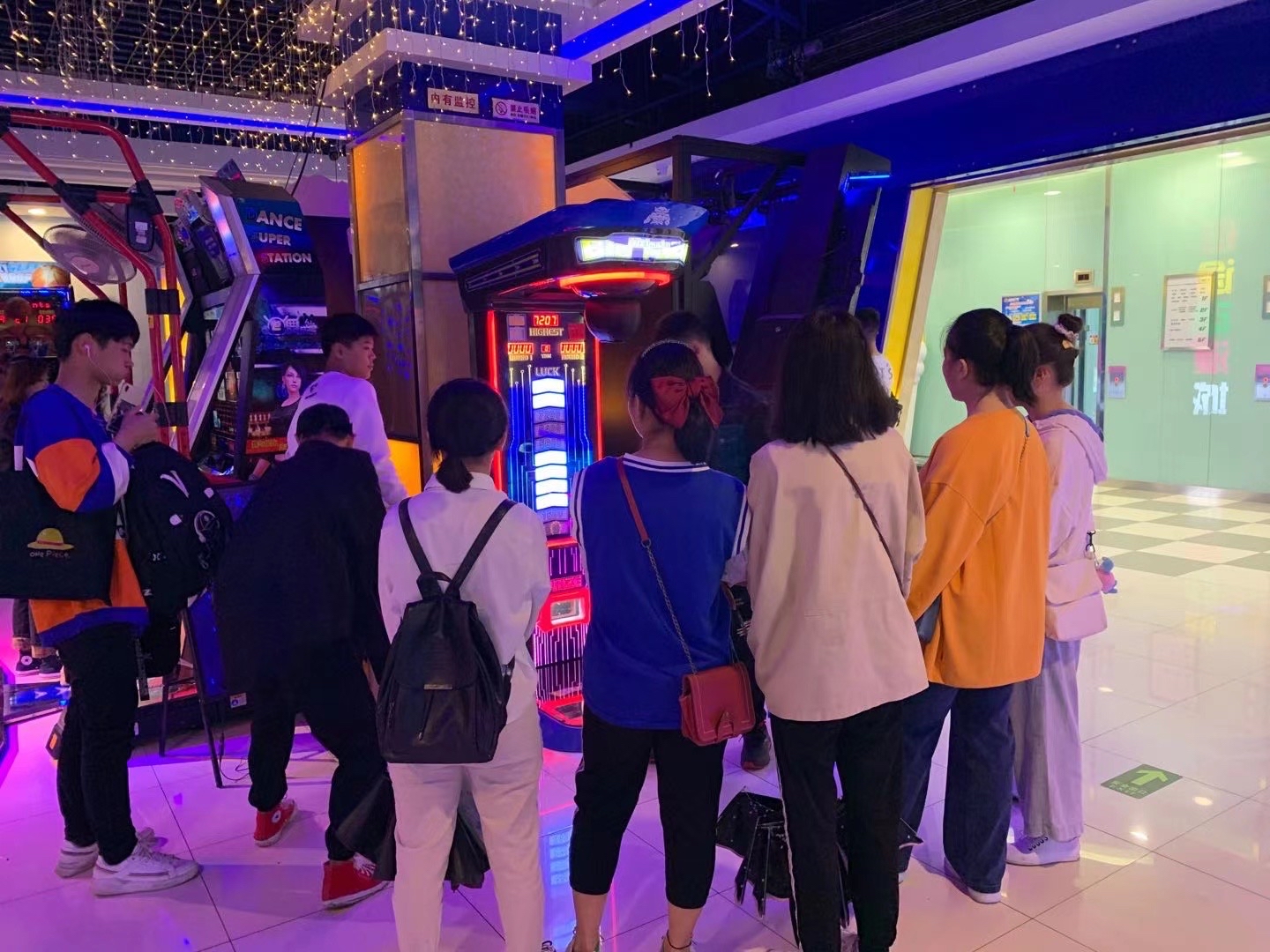 想要投資一個(gè)電玩城需要怎么做？