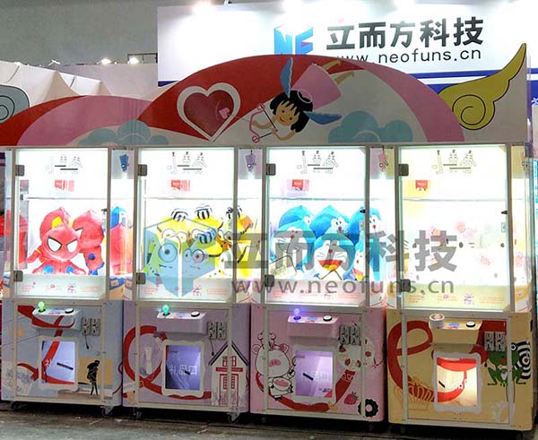 剪刀禮品機(jī),剪線娃娃機(jī),剪大娃娃機(jī),線上娃娃機(jī)