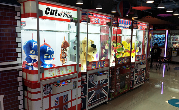 無人剪刀娃娃機 無人剪刀娃娃機