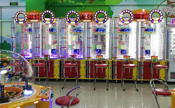 剪刀機 <a href='/jiandaoji.htm' class='keys' title='點擊查看關(guān)于剪刀機的相關(guān)信息' target='_blank'>剪刀機</a>