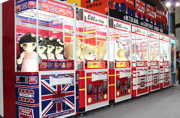 剪刀機 <a href='/jiandaoji.htm' class='keys' title='點擊查看關于剪刀機的相關信息' target='_blank'>剪刀機</a>