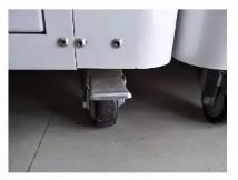 萬向輪一人即可輕松挪動(dòng)