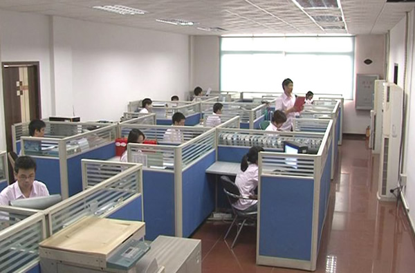 立而方游戲機研發(fā)團隊 立而方游戲機研發(fā)團隊