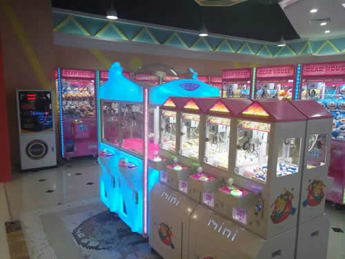 剪娃娃機(jī) 剪<a href='/wwj.htm' class='keys' title='點(diǎn)擊查看關(guān)于娃娃機(jī)的相關(guān)信息' target='_blank'>娃娃機(jī)</a>