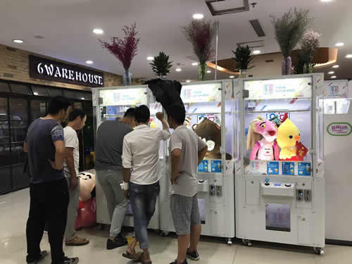 娃娃機(jī)經(jīng)營合法嗎 <a href='/wwj.htm' class='keys' title='點(diǎn)擊查看關(guān)于娃娃機(jī)的相關(guān)信息' target='_blank'>娃娃機(jī)</a>經(jīng)營合法嗎