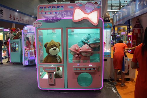 娃娃機(jī)店機(jī)器供應(yīng) 娃娃機(jī)店機(jī)器供應(yīng)