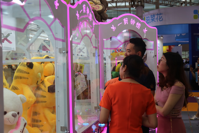 剪刀機(jī) 剪刀機(jī)