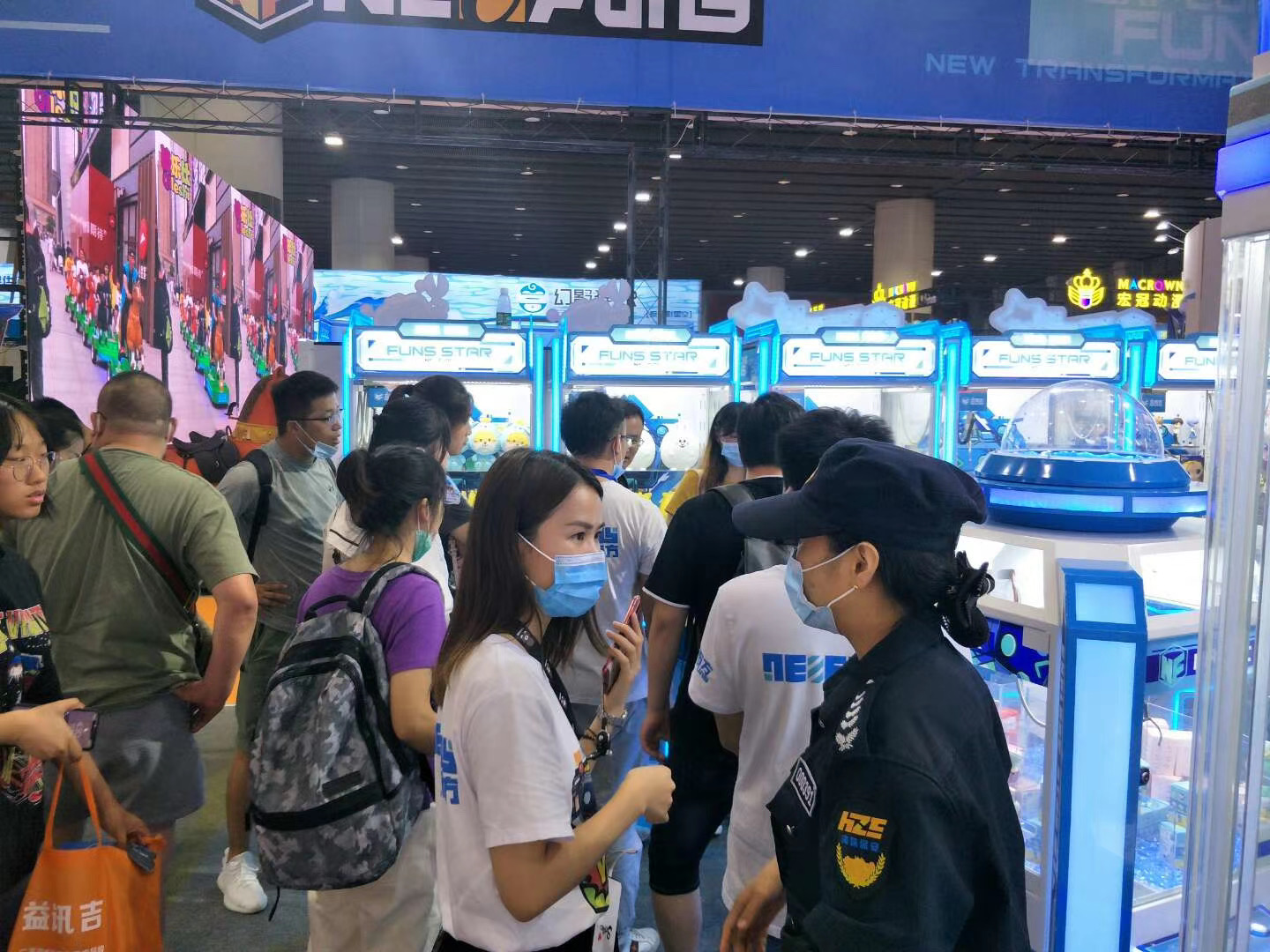 娃娃機(jī)1 娃娃機(jī)1